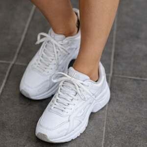 Saucony Grid Omni Walker White Silver Women's Walking Shoes